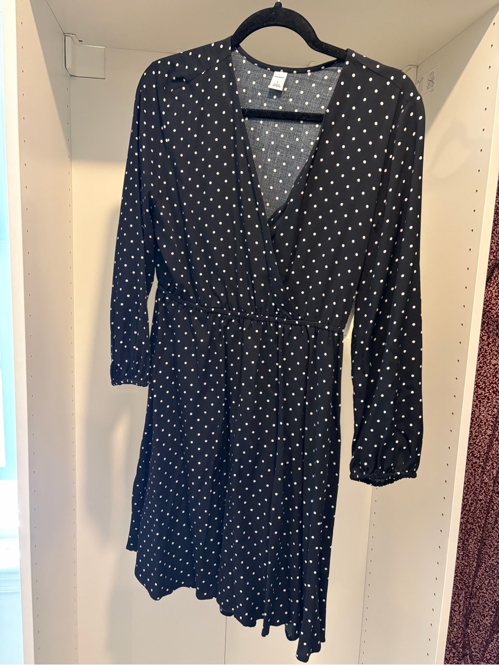 Old Navy Black and White Polka Dot Long Sleeve Dress